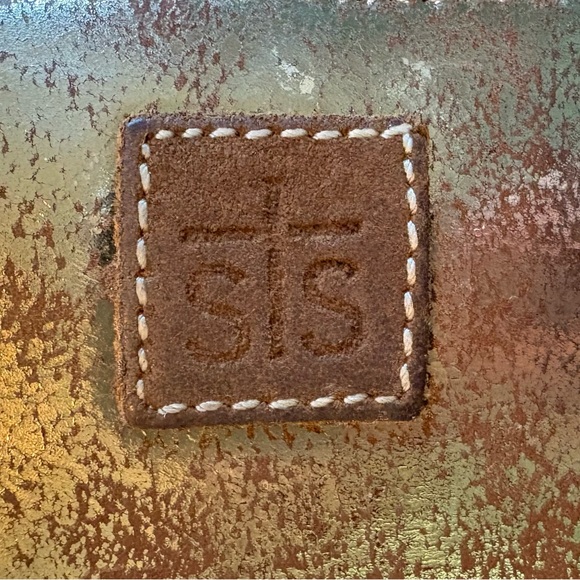 STS Ranchwear Gold Metallic Wallet - Picture 2 of 4